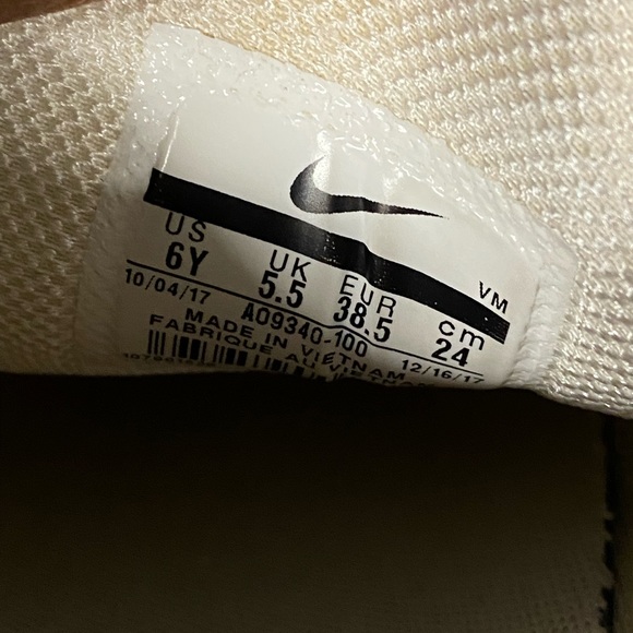 Nike Air Max sz-6Y - Picture 5 of 6